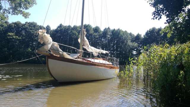 Ботели Sailboat Triton Нида-3